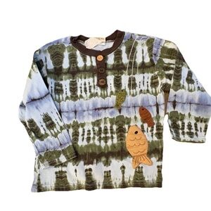 Kids Tie-Dye Long Sleeve Shirt with Fish Appliqués by cashcash boys top size 4t